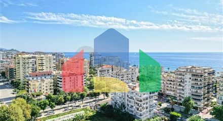 Пенхаус с видом на море в районе Махмутлар