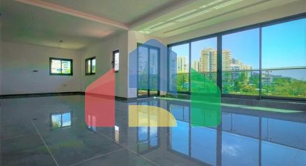 Велика вілла 4+2 у знаменитому районі Махмутлар