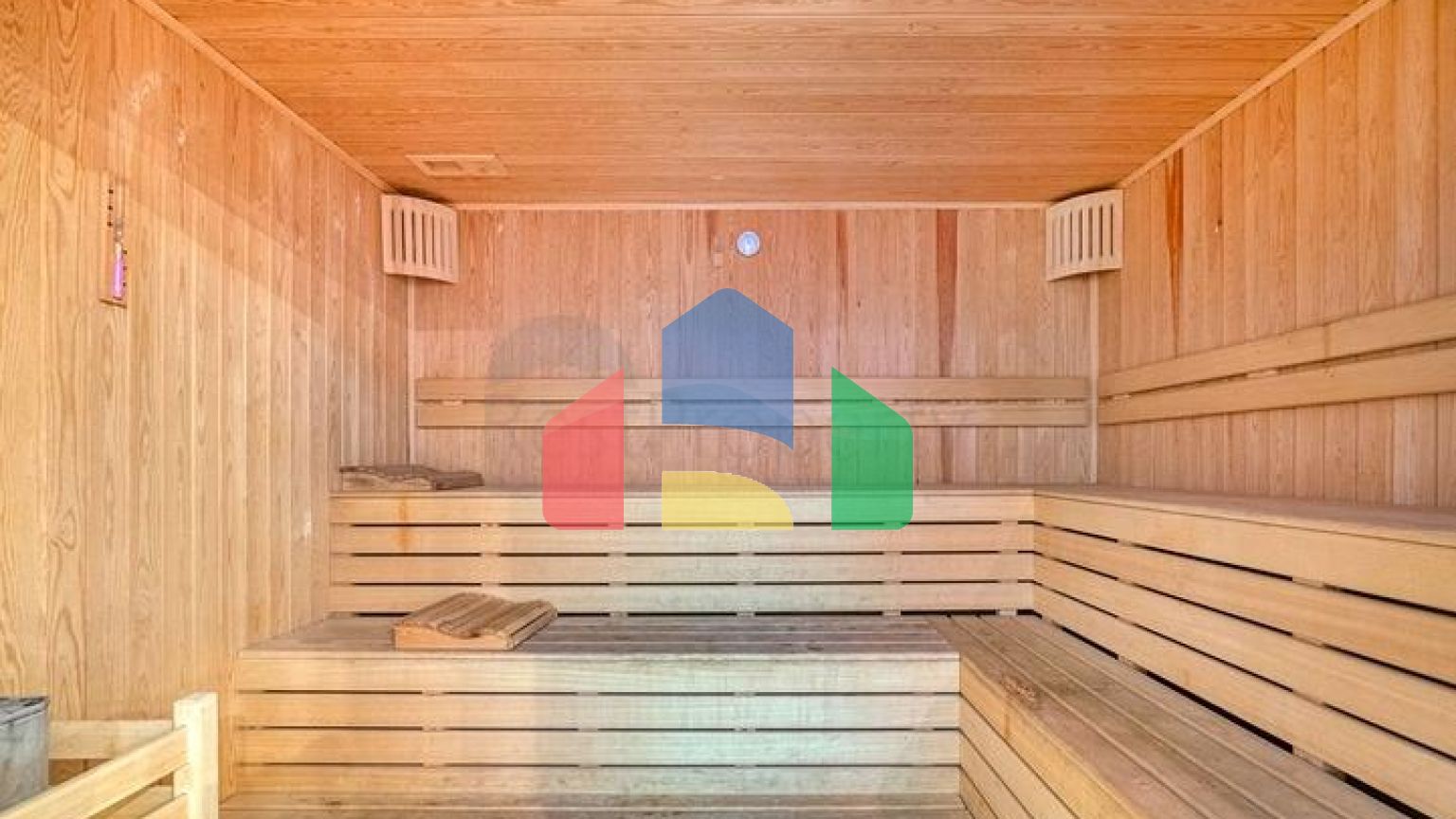 Сучасна квартира 2 + 1 в Махмутларі