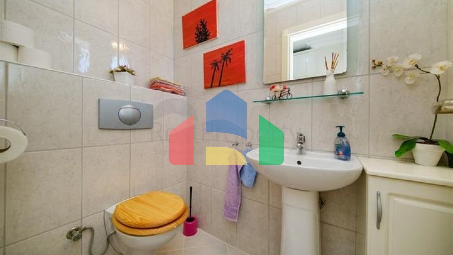 Приватна вілла 2 + 1 в районі Махмутлар всього в 900м від Середземного моря