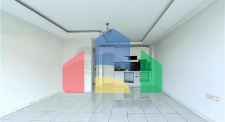 Простора квартира 1 + 1 в 400 м від моря в районі Махмутлар