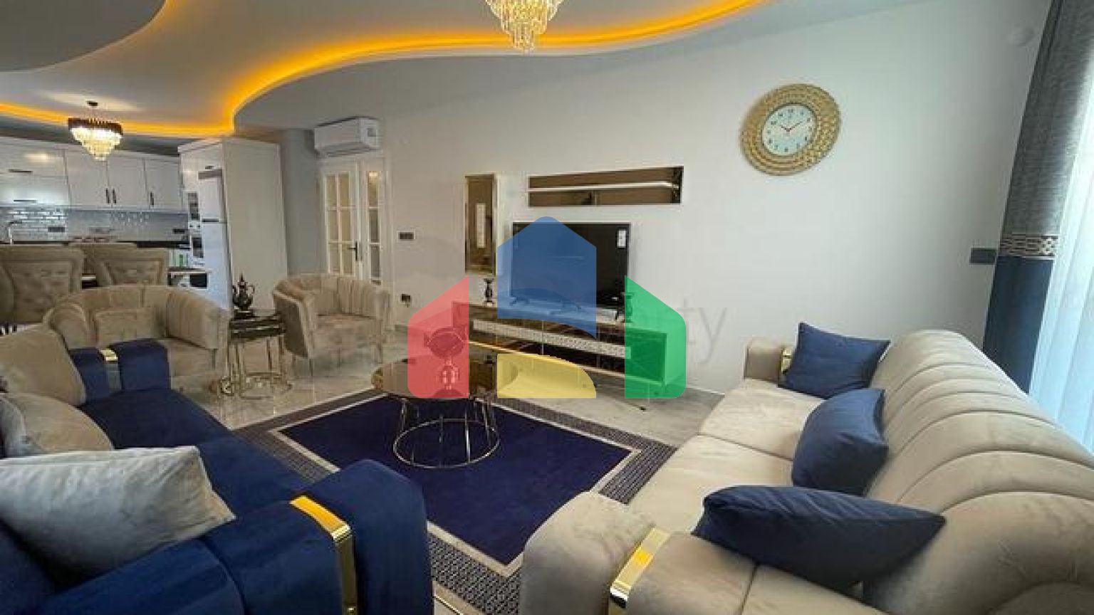 Пентхаус 3+1 в популярном районе Махмутлар