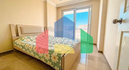 Просторий пентхаус 4 + 1 з видом на море