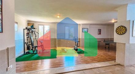 Просторий пентхаус 4 + 1 з видом на море