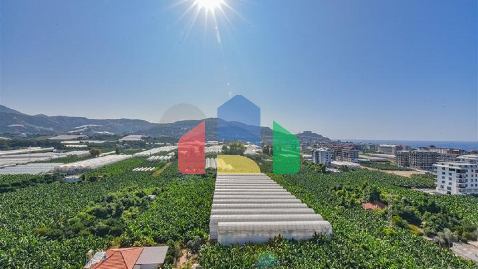 Пентхаус 3+1 в районе Махмутлар