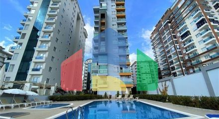 Пентхаус 3+1 в районе Махмутлар