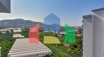 Пентхаус 3+1 в районе Махмутлар