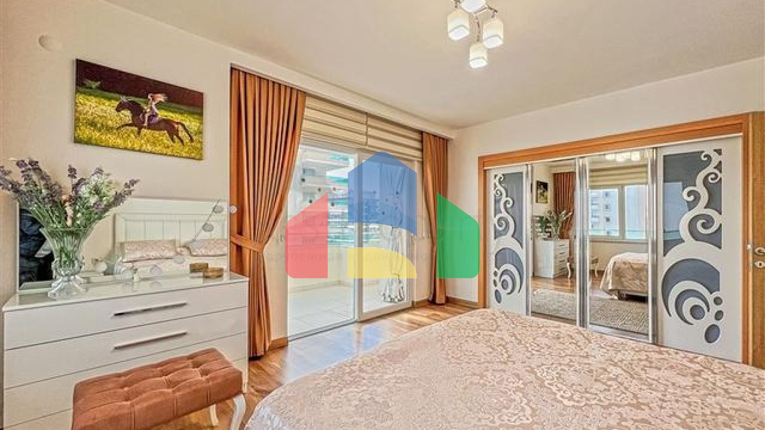 Пентхаус планировкой 2+1 в районе Махмутлар