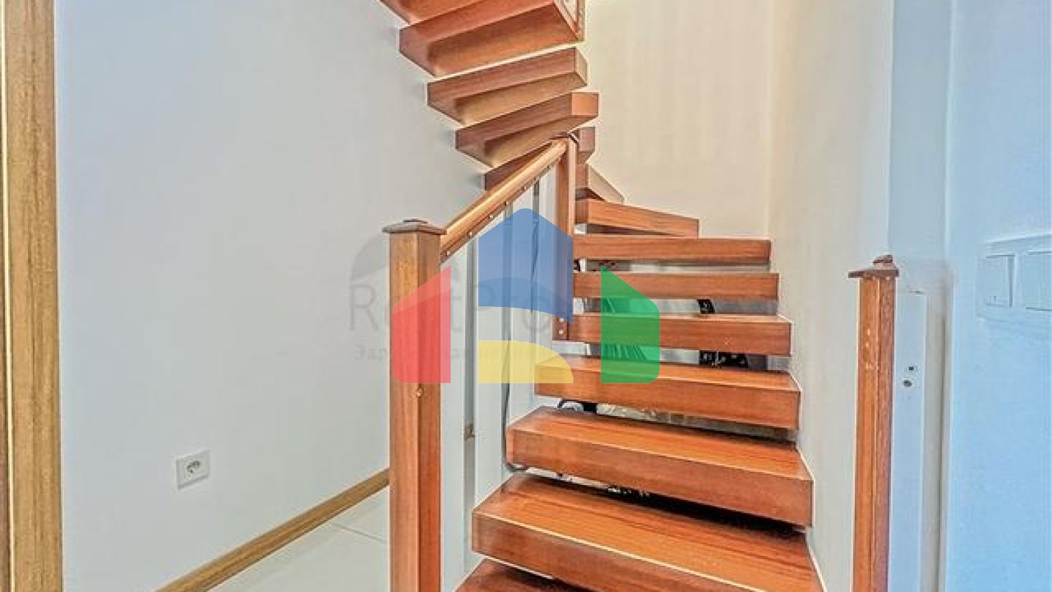 Пентхаус планировкой 2+1 в районе Махмутлар