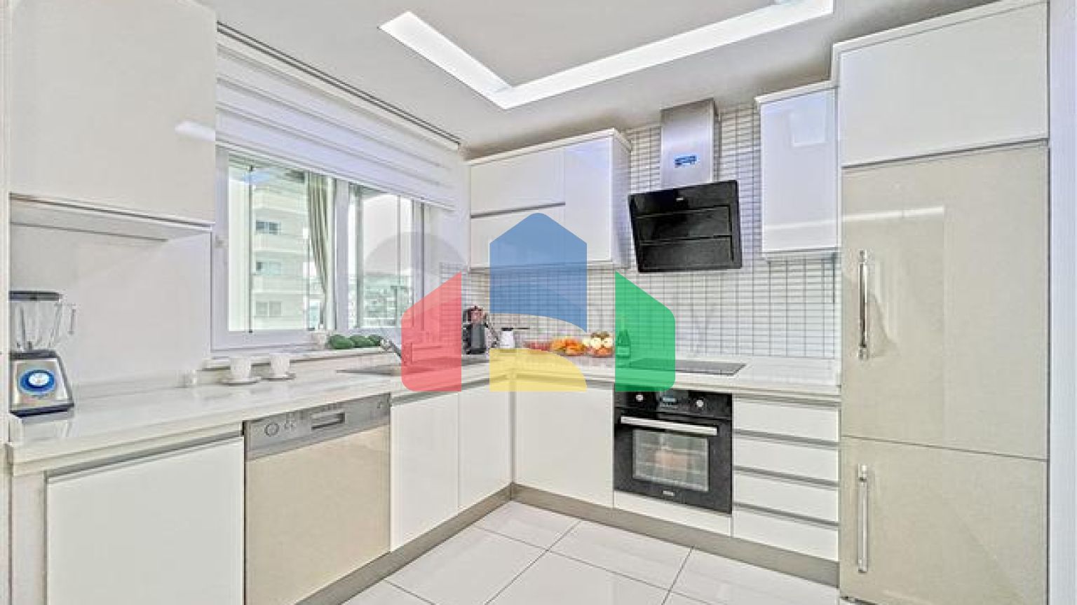 Пентхаус планировкой 2+1 в районе Махмутлар