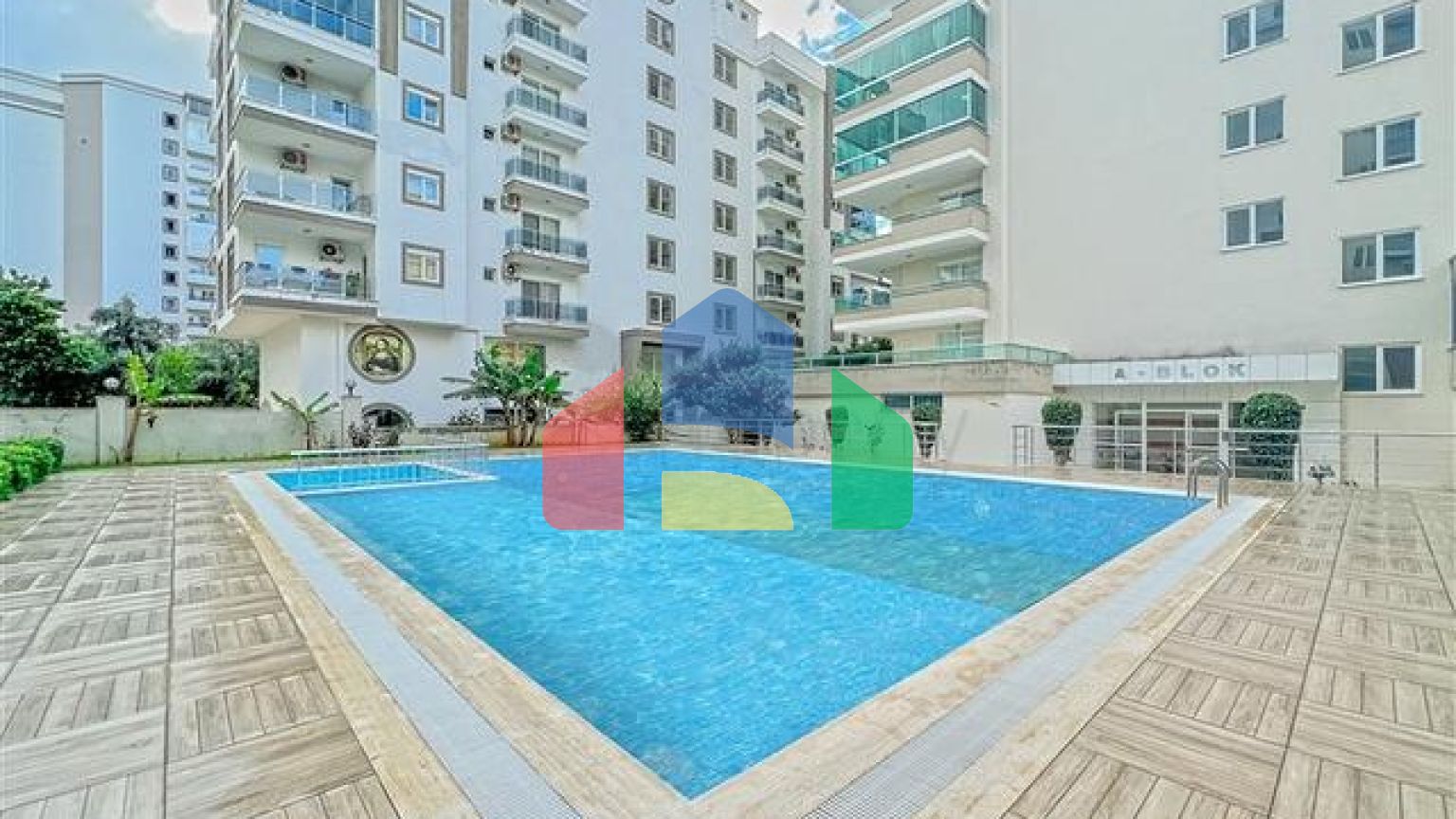 Пентхаус планировкой 2+1 в районе Махмутлар