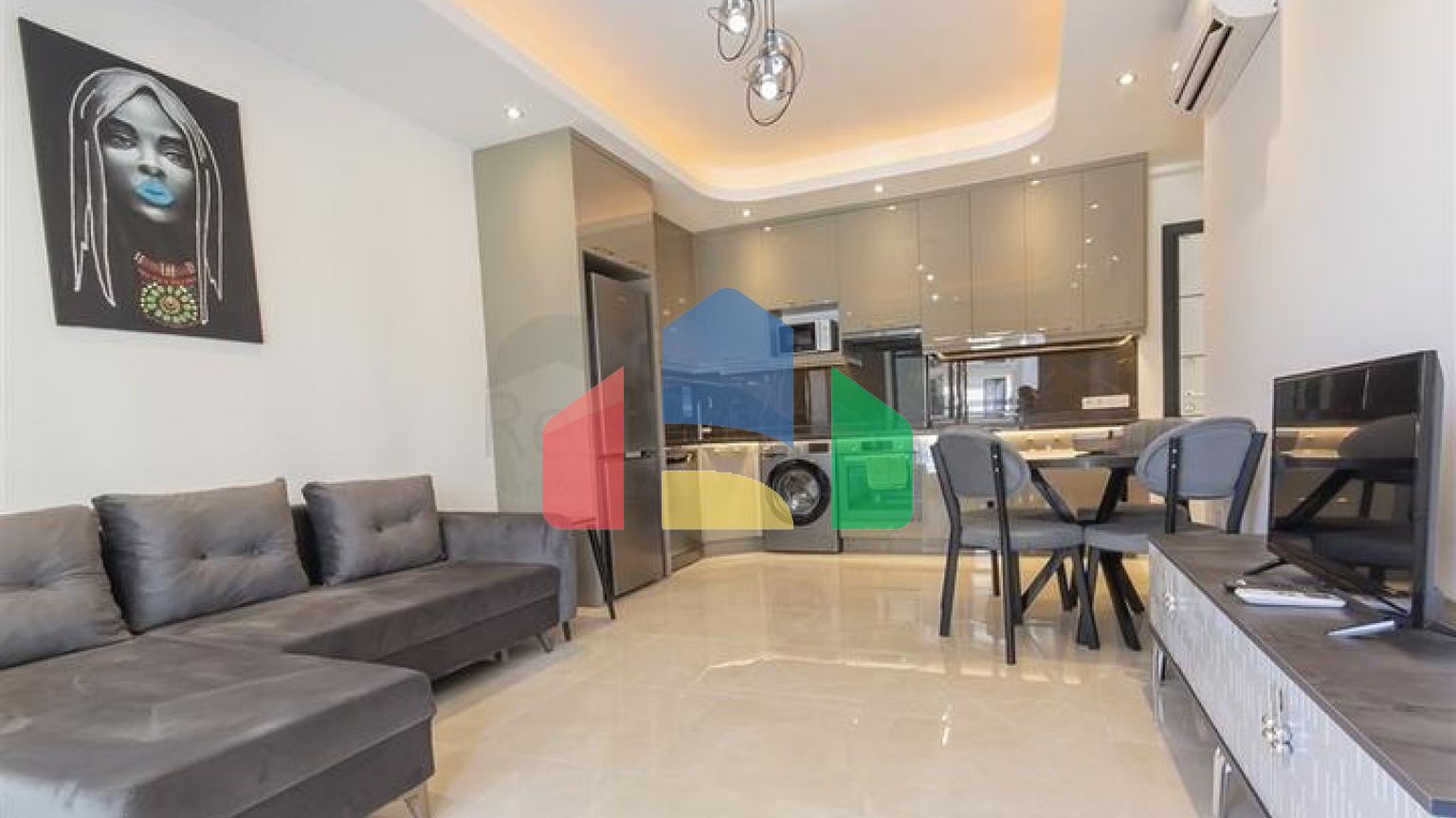 Сучасна квартира в кроці від моря-комфорт і стиль в Махмутларі