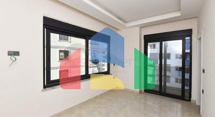 2+1 apartment in Mahmutlar district, 400 m from the sea 
