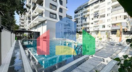 Квартира 2+1 в районі Махмутлар в 400 м від моря 