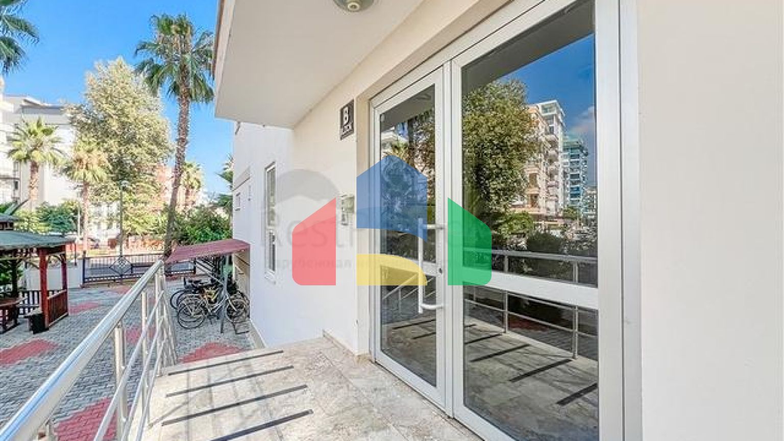 Квартира 1+1 в районе Махмутлар в 250 м от моря