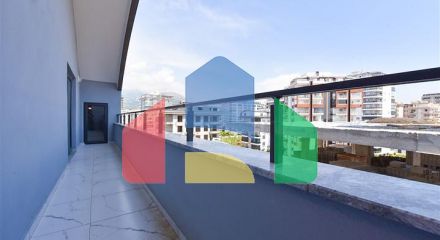 Пентхаус 3 + 1 в районі Махмутлар