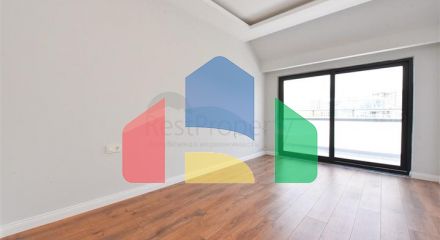 Пентхаус 3 + 1 в районі Махмутлар