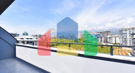 Пентхаус 3+1 в районе Махмутлар