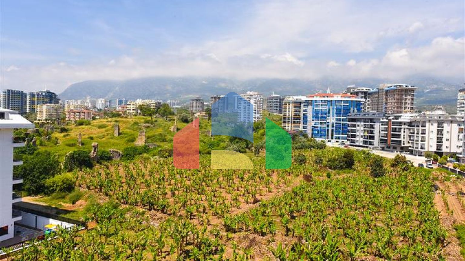 Пентхаус 3+1 в районе Махмутлар