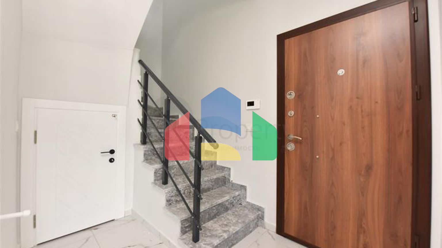 Пентхаус 3+1 в районе Махмутлар