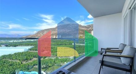 Пентхаус планировки 2+1 в Махмутларе