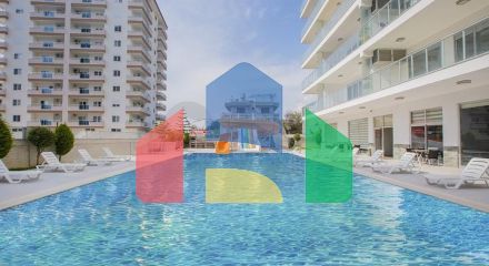 Меблированная трехкомнатная квартира