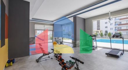 Меблированная трехкомнатная квартира