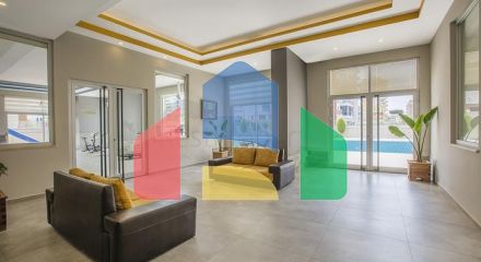 Меблированная трехкомнатная квартира