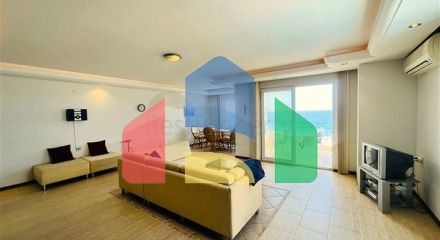 Квартира планировкой 3+1 с безупречным видом на Средиземное море