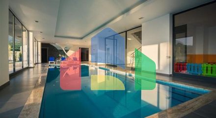 Меблированная квартира 1+1 с видом на море и на горы в районе Махмутлар