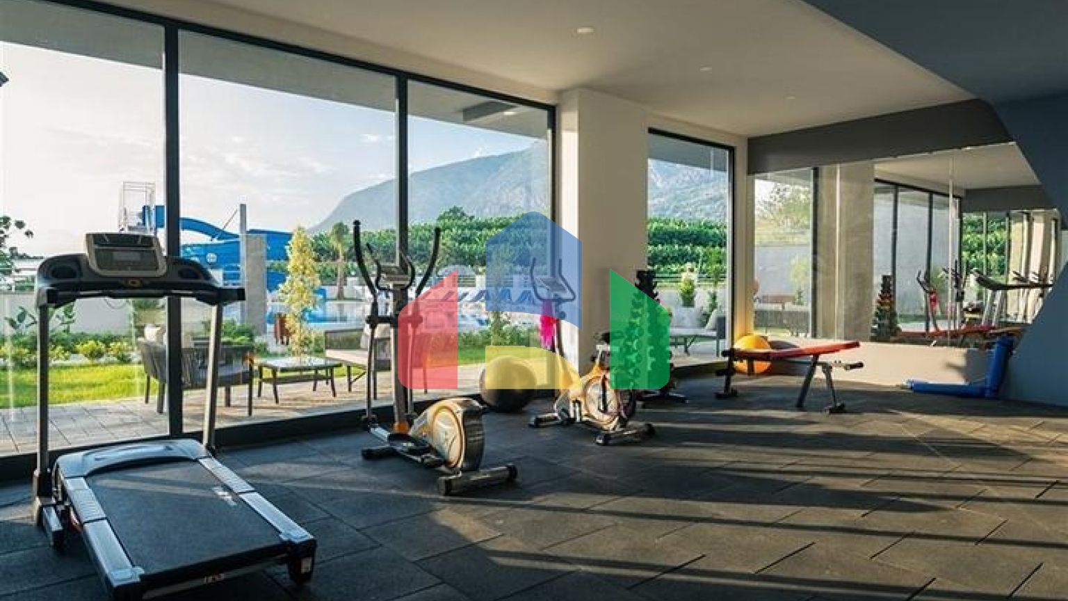 Меблированная квартира 1+1 с видом на море и на горы в районе Махмутлар