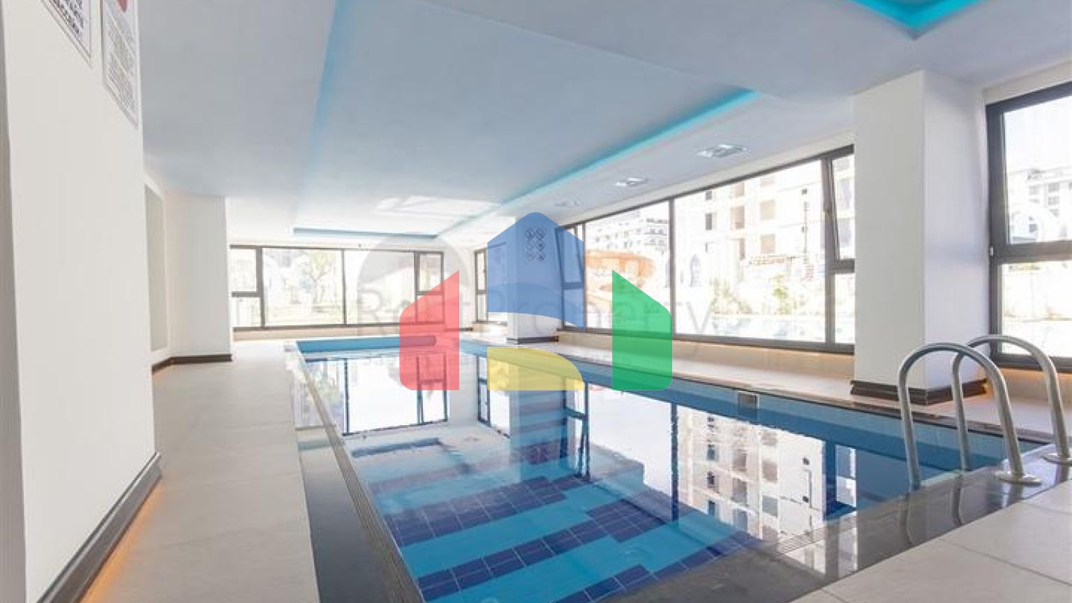 Стильная квартира с полной инфраструктурой в самом центре Махмутлара