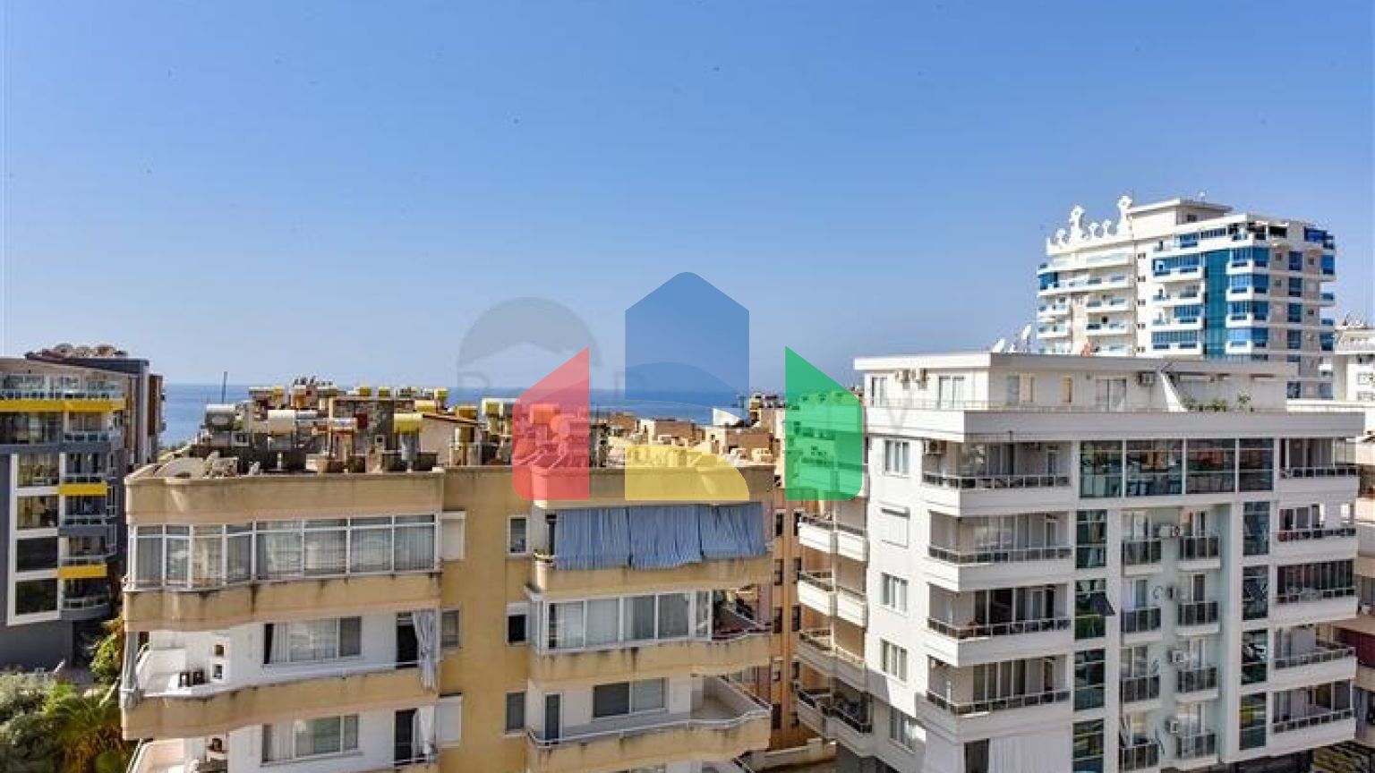 Просторная квартира 2+1 в 200 метрах от Средиземного моря