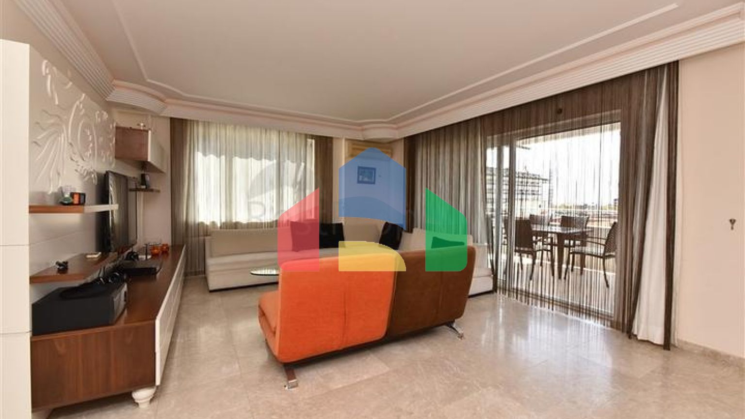 Просторная квартира 2+1 в 200 метрах от Средиземного моря