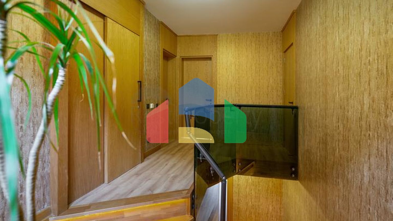 Вілла 4 + 1 в районі Махмутлар