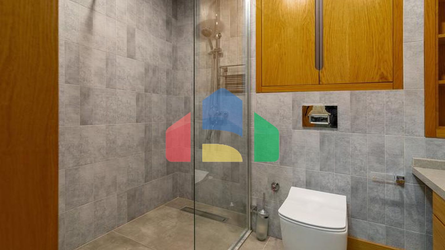 Вілла 4 + 1 в районі Махмутлар