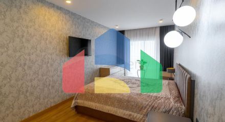 Вілла 4 + 1 в районі Махмутлар