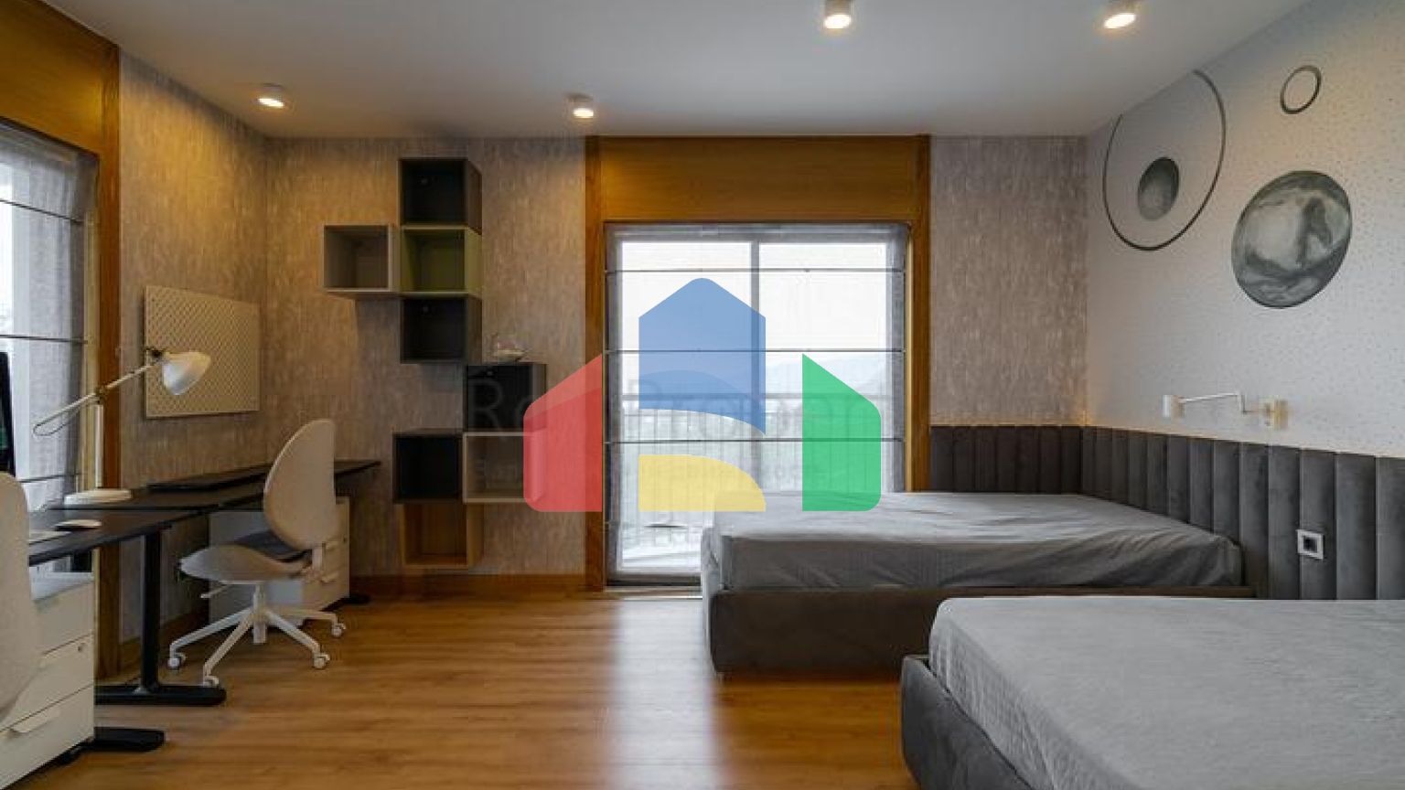 Вілла 4 + 1 в районі Махмутлар