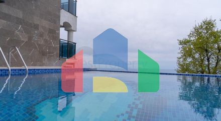 Вілла 4 + 1 в районі Махмутлар