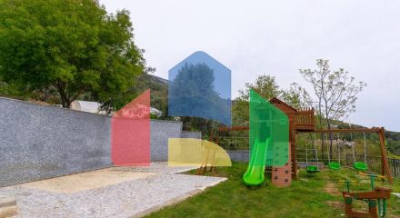 Вілла 4 + 1 в районі Махмутлар