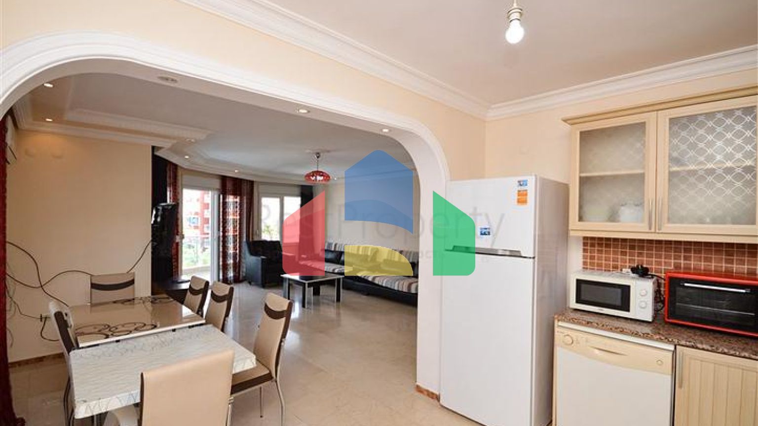 Апартаменты 4+1 в 50 метрах от Средиземного моря