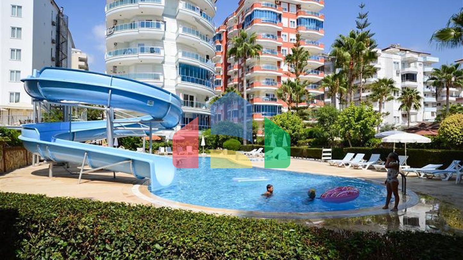 Апартаменты 4+1 в 50 метрах от Средиземного моря