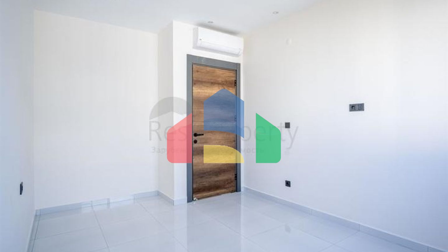 Квартира 1+1 в популярном жилом комплексе в районе Махмутлар