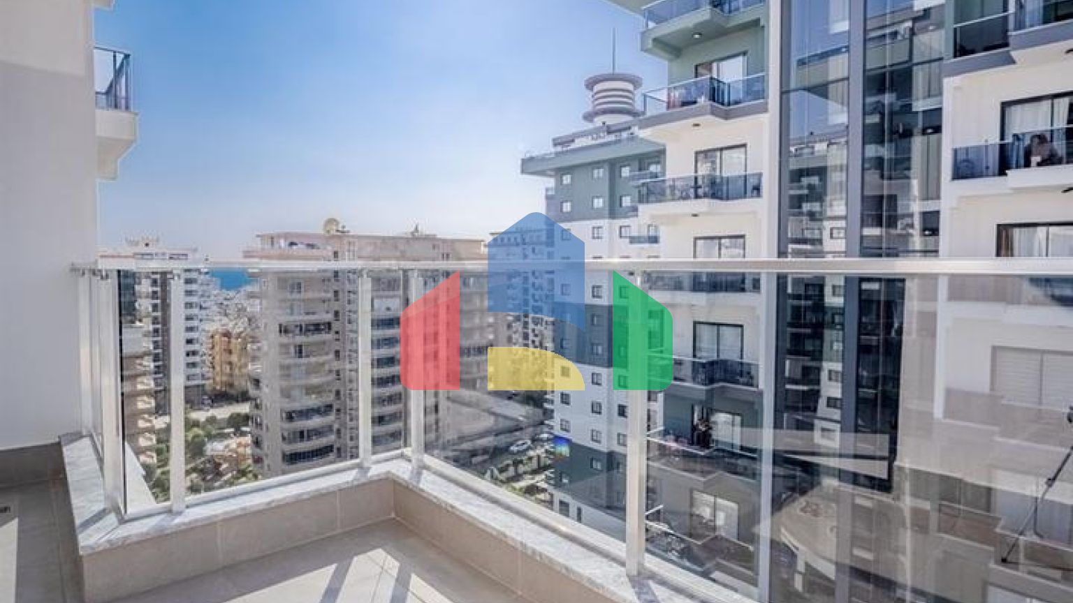 Квартира 1+1 в популярном жилом комплексе в районе Махмутлар