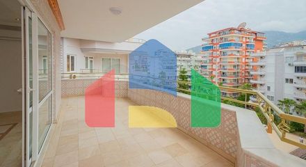 Пентхаус 4+2 на первой береговой линии