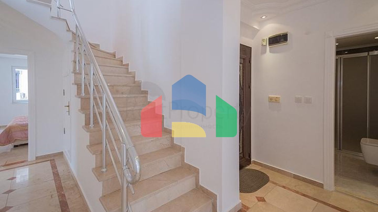 Пентхаус 4+2 на першій береговій лінії