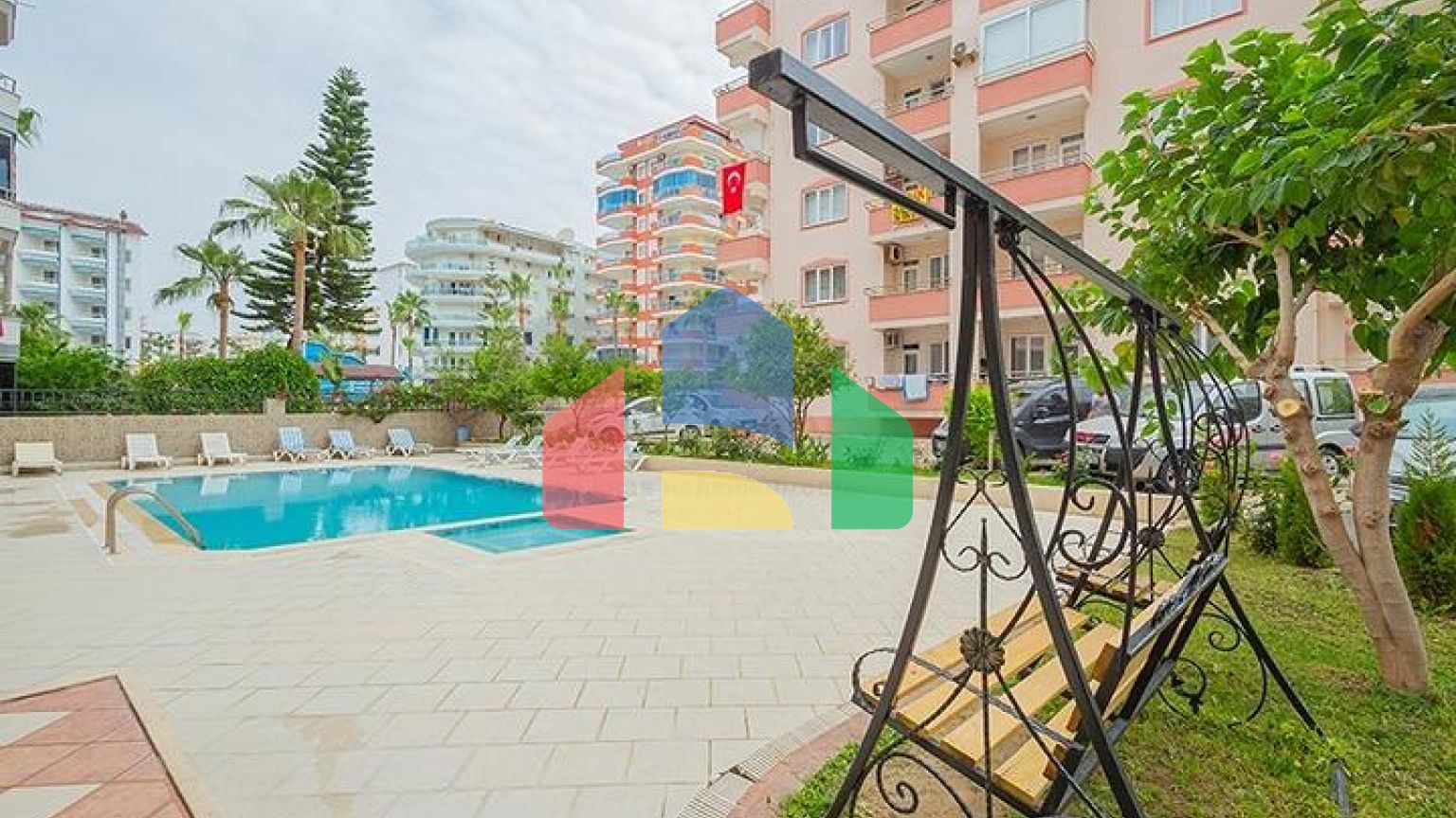 Пентхаус 4+2 на першій береговій лінії