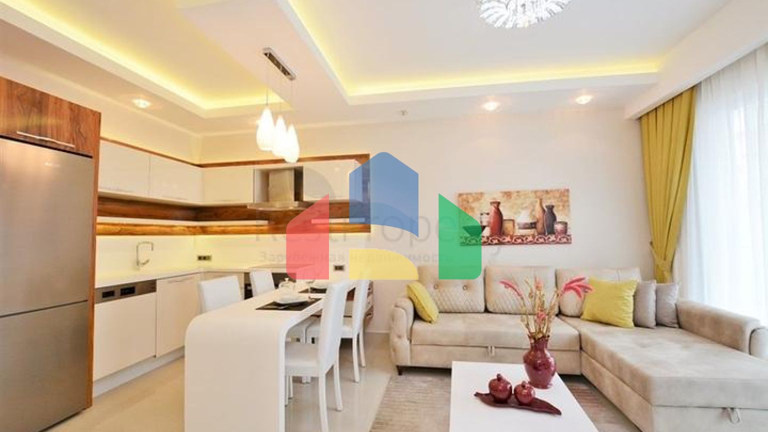 Двухкомнатная квартира в 200 метрах от моря в Махмутларе