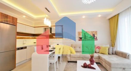 Двухкомнатная квартира в 200 метрах от моря в Махмутларе