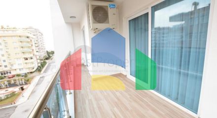 Двухкомнатная квартира в 200 метрах от моря в Махмутларе